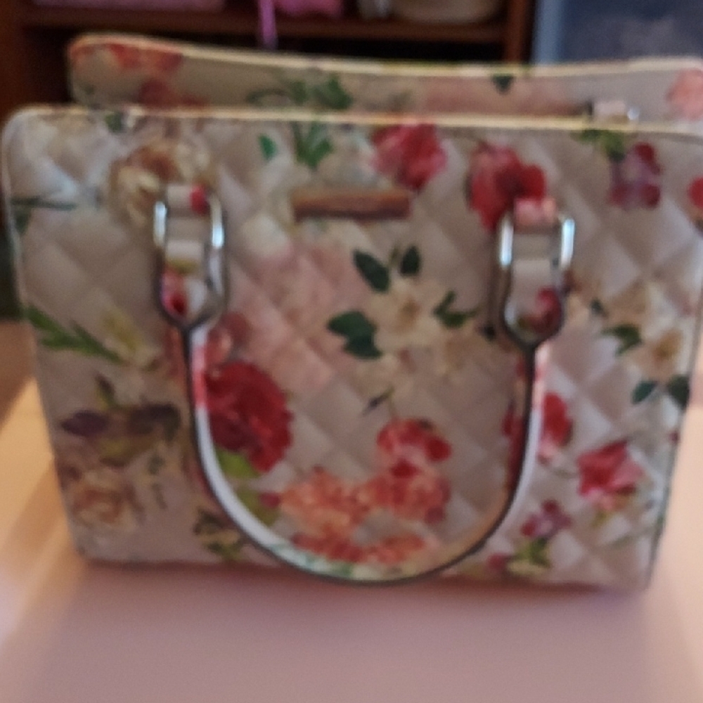 Floral Quilted Handbag